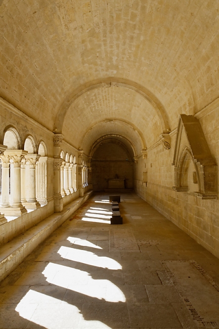 Abbaye de Montmajour-009